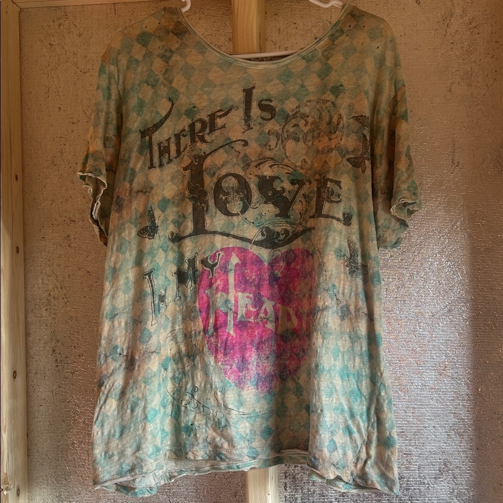 Magnolia Pearl Multicolor Graphic Tee